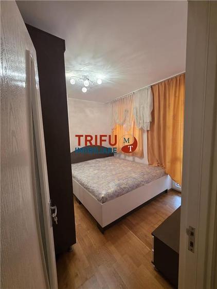 Apartament 3 camere de vanzare in centrul Orasului