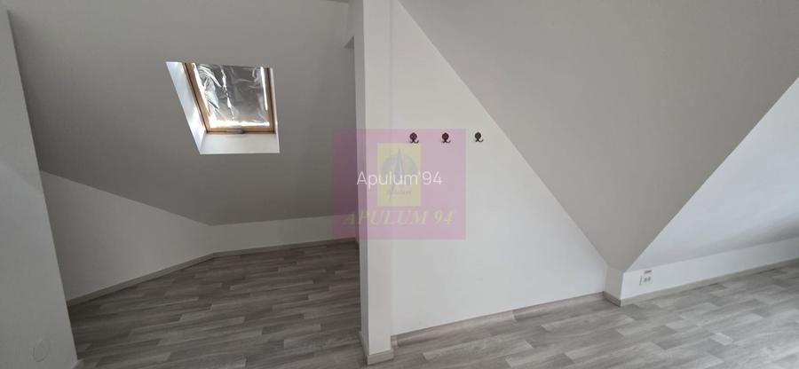 Vila cu 5 camere de închiriat în Câmpina