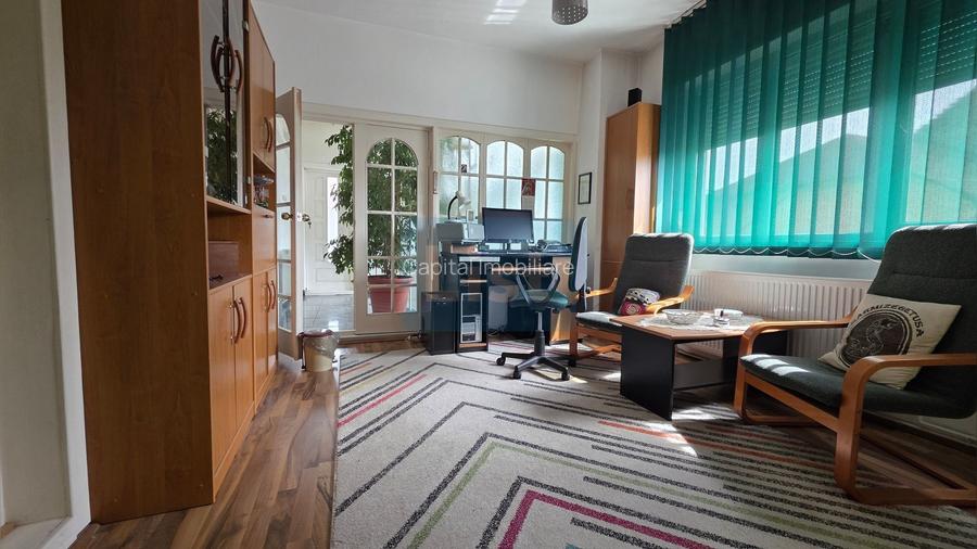 Vilă spațioasă aproape de centru | 259mp | Piața Mică - 9