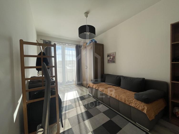 Apartament 3 camere--Turnisor | Decomandat | Balcon 10 mp | Parcare privata