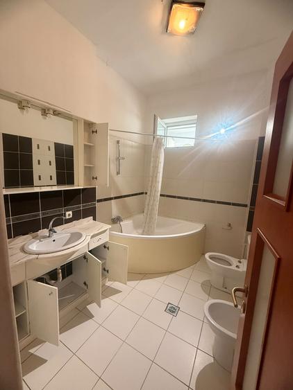 Apartament 2 camere -Bd Carol I , BLOC U2