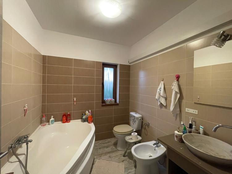 Duplex 4 camere 2 bai | 105 mp | Dumbravita | Comision 0%