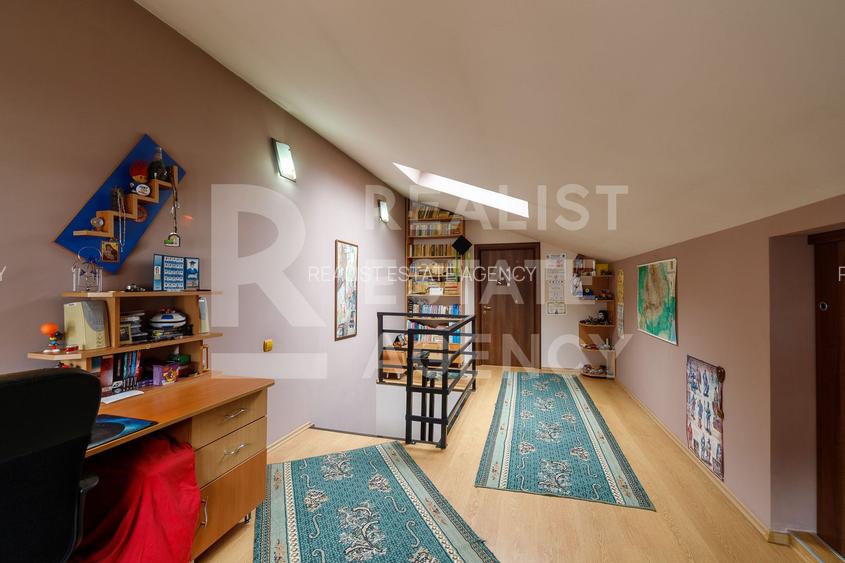 Vânzare, Duplex, 8 camere, zona Militari - 13