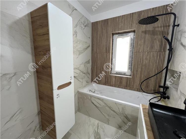 Apartament cu 3 camere 2 bai si 2 balcoane etaj 1 zona Doamna Stanca