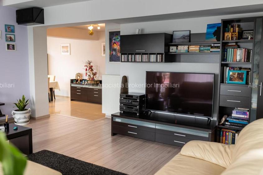 Baneasa lake House 340sqm, swimming pool, lake side deck - 38
