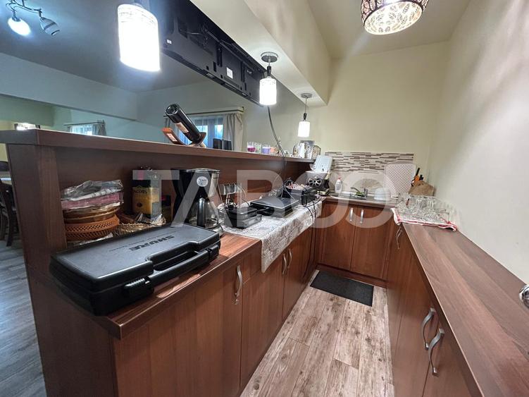 Casa individuala cu piscina incalzita  5 camere acces auto Turnisor