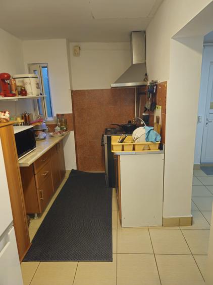 Casa 5 camere,parter,mobilata ,utilata si renovata recent.