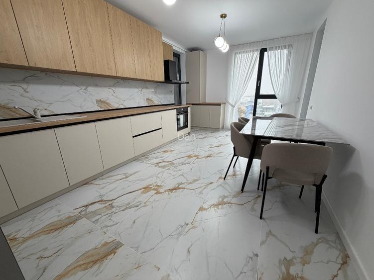 Proprietar, inchiriez  termen lung Apartament 4 camere complet utilat - 7