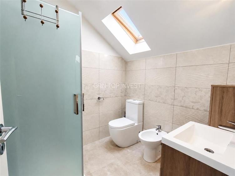 Casa individuala 5 camere 3 bai garaj 500mp teren zona Arhitectilor