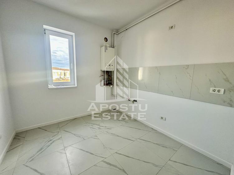 Apartament cu 2 camere, bucatarie inchisa, etaj intermediar, Giroc