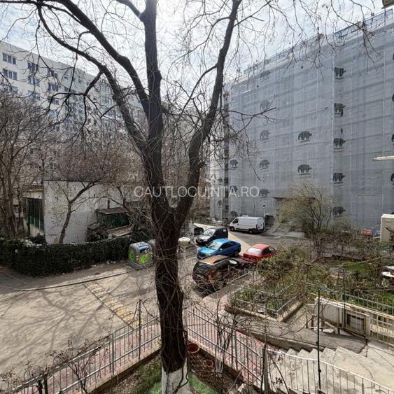 2 camere | Conf 2 Sporit | Etaj 1 | Titan | Parc | Metrou |  15 min - 11