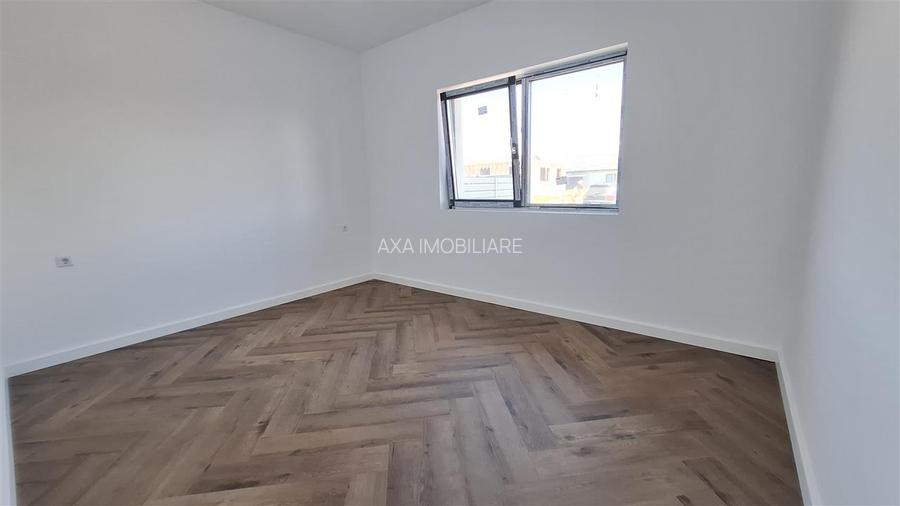 Casa Holboca 4 camere | 2 bai | Incalzire pard |Teren 465 mp | 0% Comision - 13