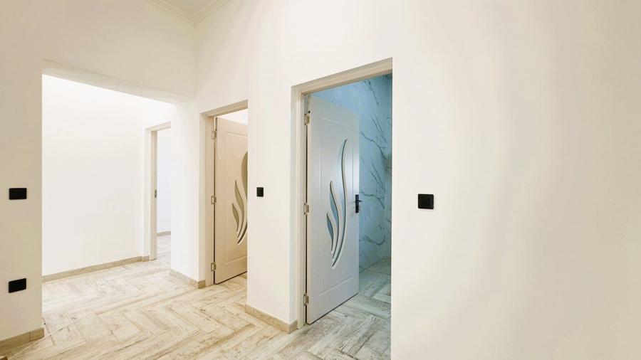 Inchiriere Casă 3 camere 154 mp, Teren 630 mp - Str. T. Vladimirescu - Carei