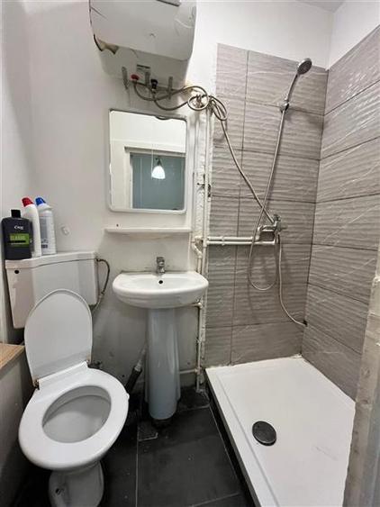 Garsoniera, zona Tractorul