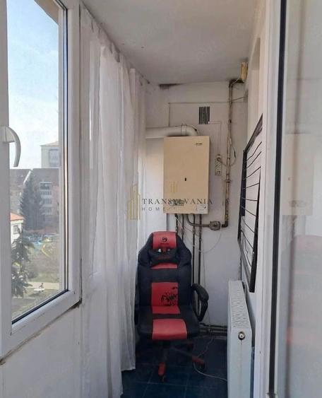 Apartament 2 camere, zona Cedonia