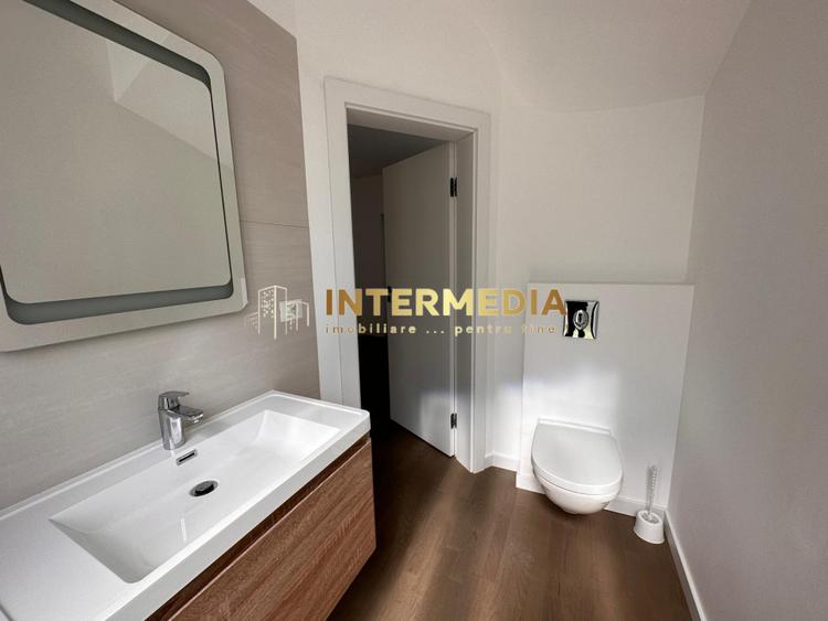 Casa NOUA P+1 cu 3 camere 2 Bai Parcare Ultracentral Mobilata Utilata modern