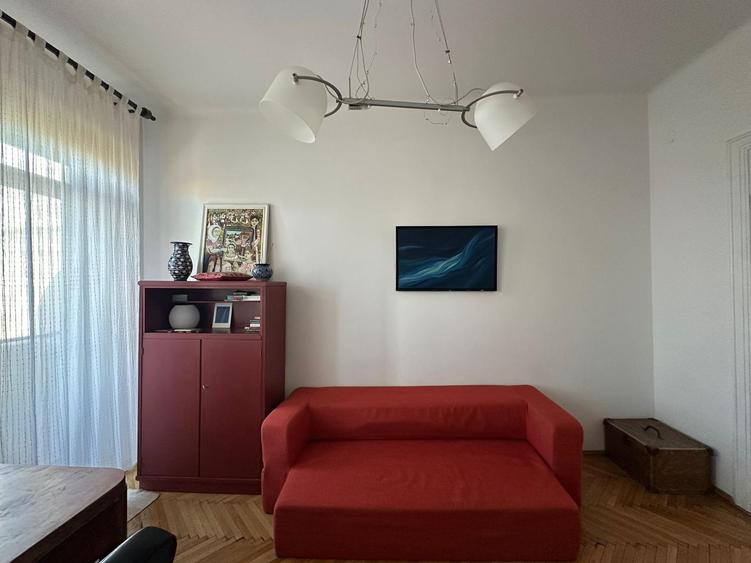 Charming 2-Room Apartment for Rent in Armenească – Style & Comfort in the Heart