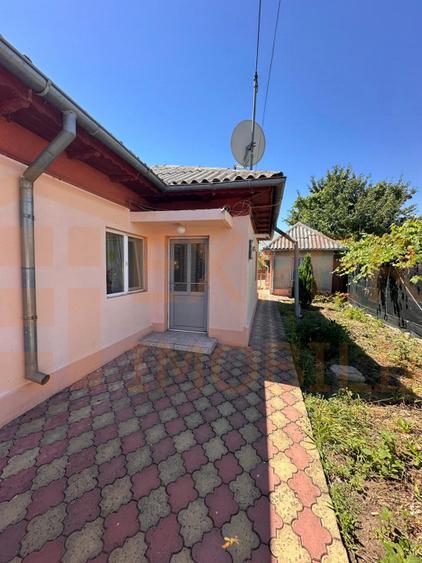 Casă 4 Camere de vânzare în zona KM 5 - Constanța | Teren 520 mp