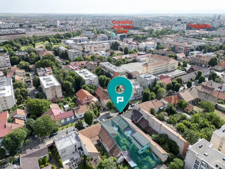 Vilă cu 7 dormitoare Centru, Arad
