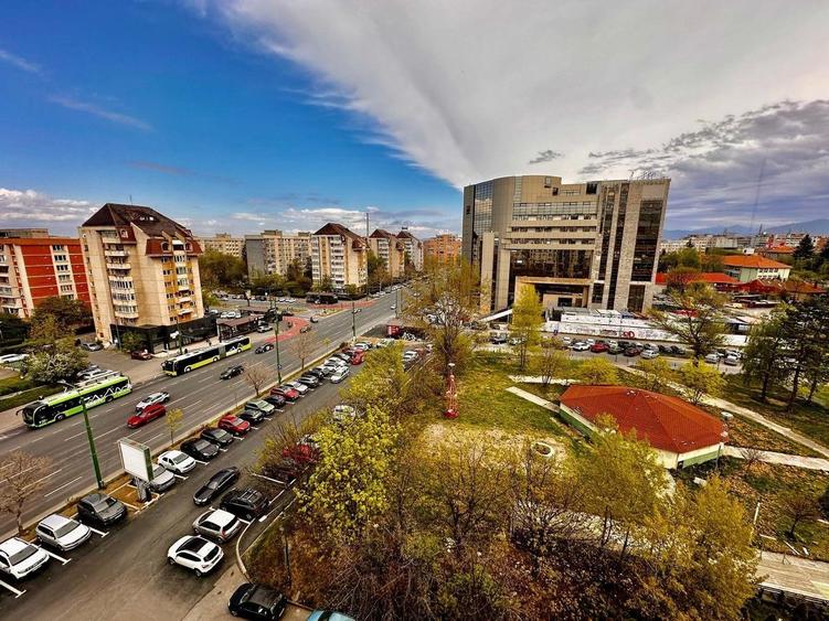 Spațiu profesional de închiriat – Centru Civic, Brașov