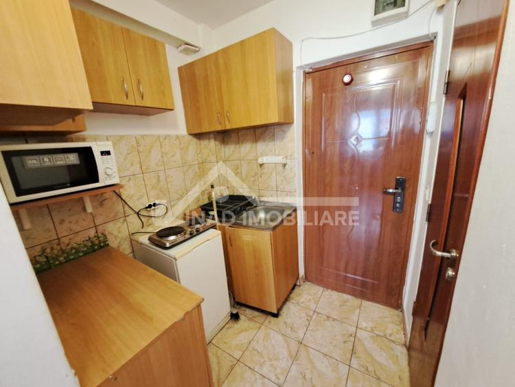 Garsoniera de vanzare in zona strazii Bulevardul Muncii