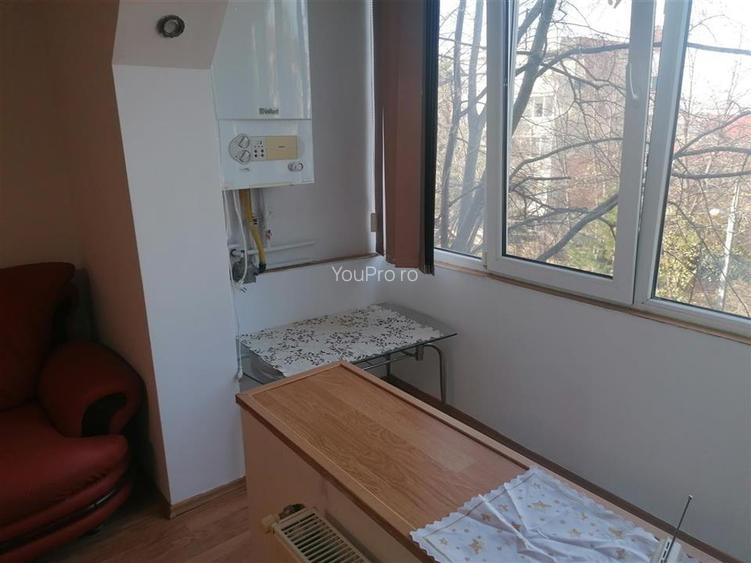 Decomandat Spatios cu Centrala zona Vladeasa - 9