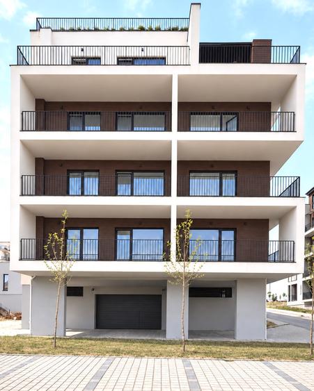 Apartament 3 camere, 2 băi, 2 balcoane | Parcare și boxă incluse |