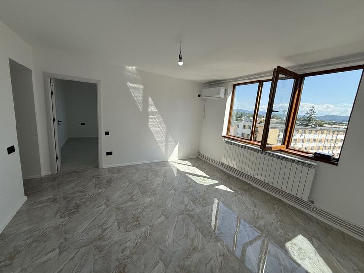 Apartament 3 camere renovat ca la carte zona OMV Campina
