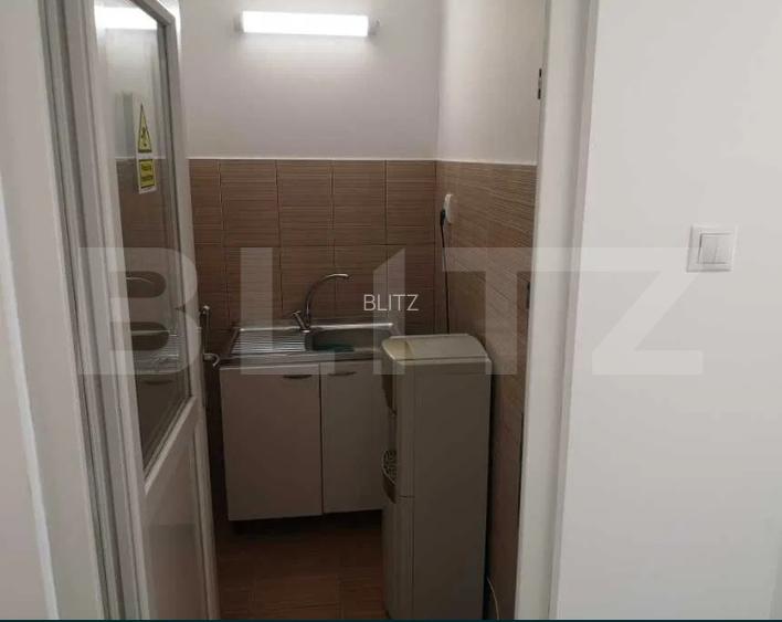 Spatii birouri de inchiriat, 140 mp, zona Selgros - 2