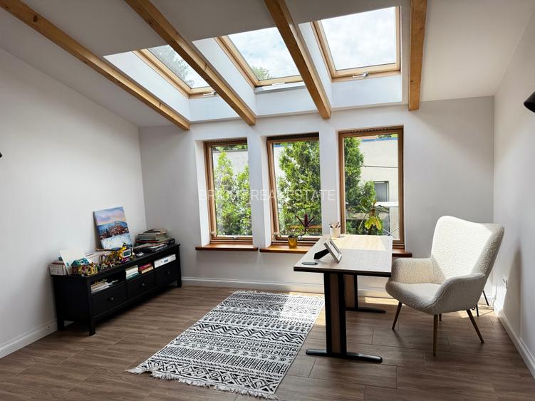Casa de vanzare tip duplex- proprietate exclusiva in Centru vechi -curte privata - 29