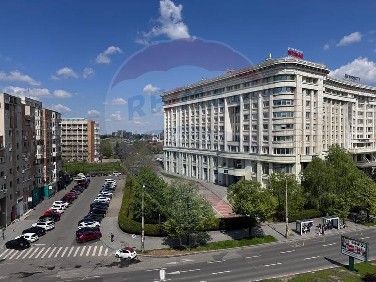 Apartament 2 camere - de inchiriat langa Marriott - centrala proprie - 20