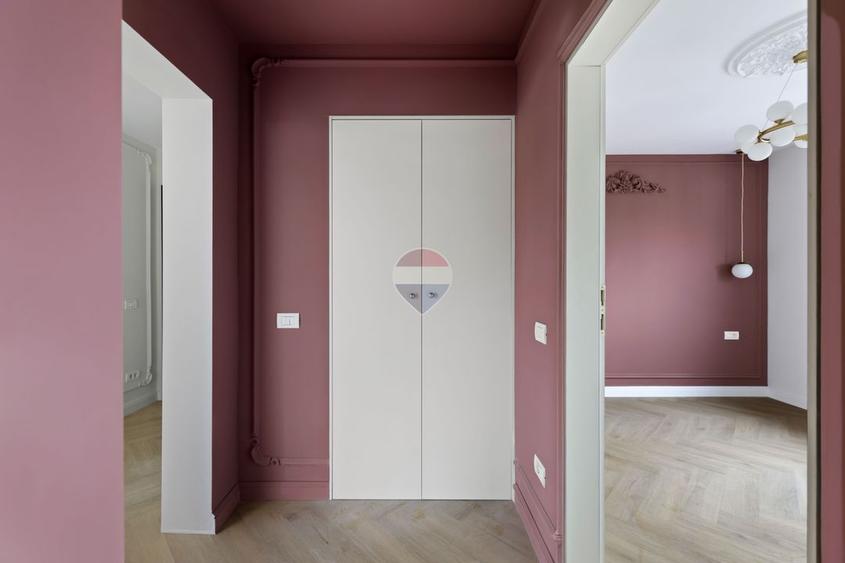 Apartament cu 3 camere Piata Mica