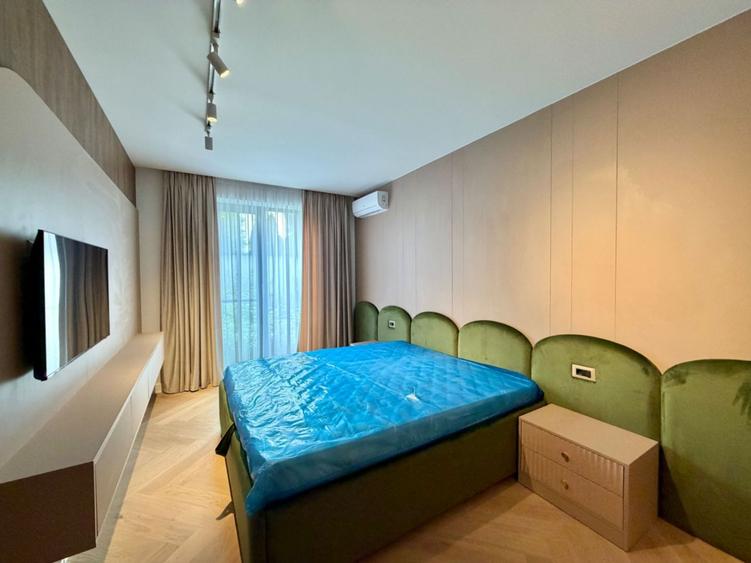 Apartament premium 4 camere si grădină privată generoasă / 2 parcări incluse
