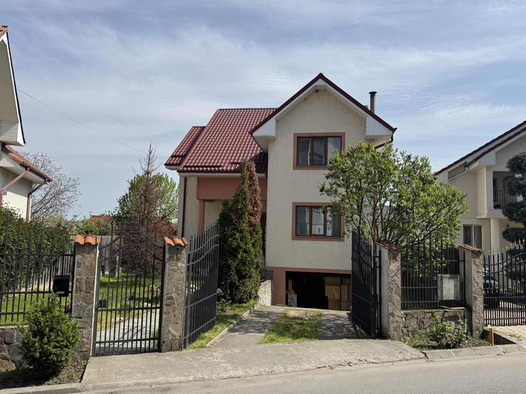 Vila D+P+E cu GARAJ + ANEXA, T=500mp, D=13m, zona Steaua