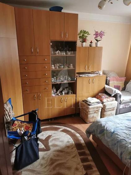 Apartament 3 camere în zona Grigore Alexandescu