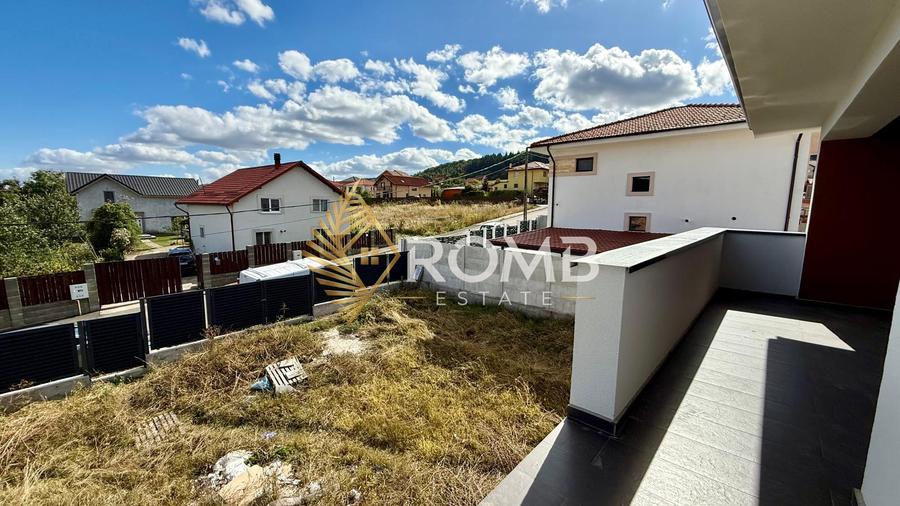 Casa individuala, semifinisata, 700 mp teren, Chinteni