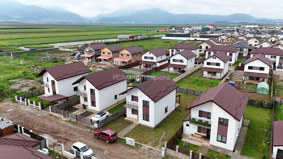 Casă individuală lângă Brașov + curte 300 mp | 0% comision | utilată | - 23