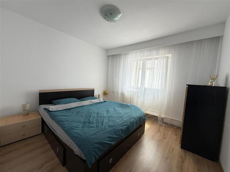 Apartament 3 camere zona Turnisor