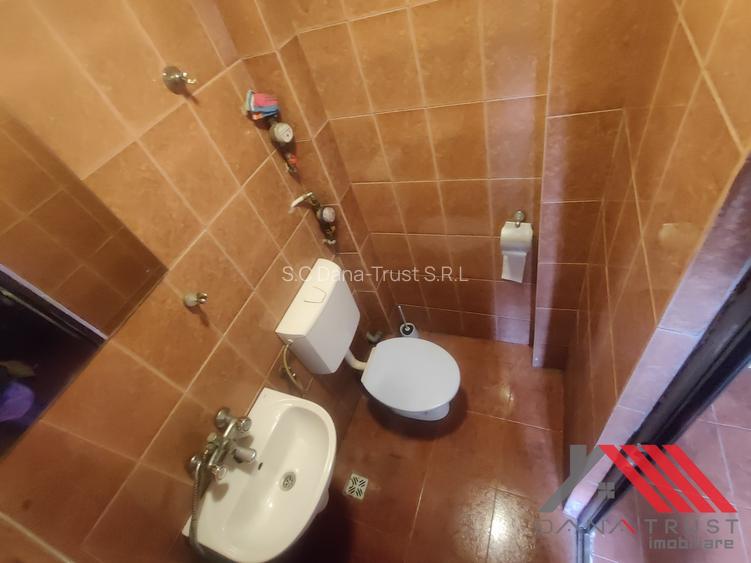 Complexul Studentesc - Garsoniera  17 mp - 170 euro - 8