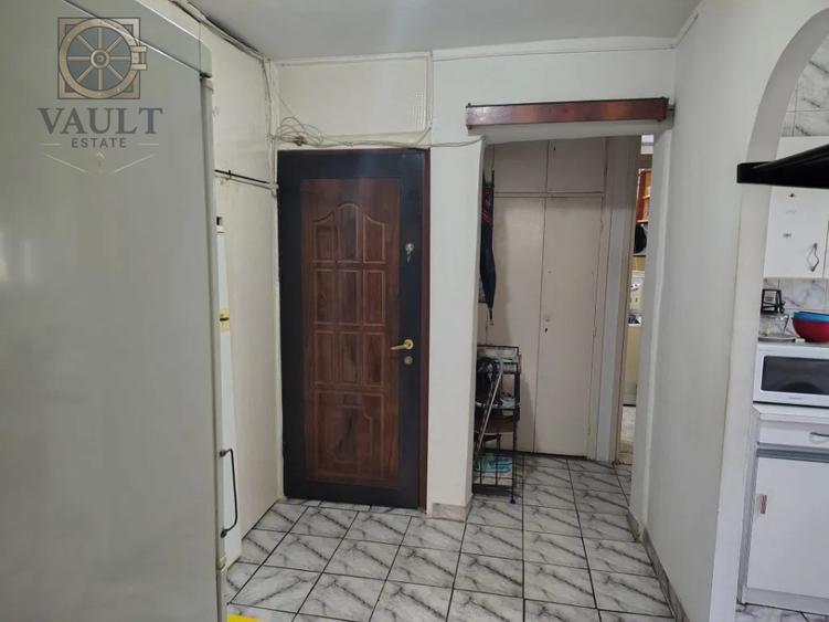 APARTAMENT 3 CAMERE-2 BAI-ETAJ 3/8-GHENCEA