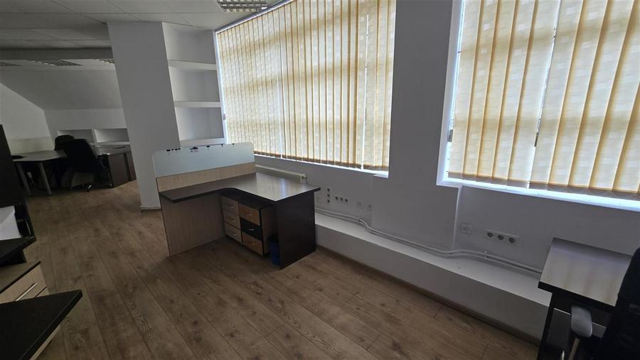 Spatiu Birouri - 180 mp! In Suceava! De Inchiriat! 0727817187