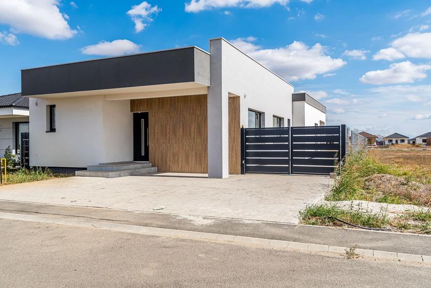 Vilă nouă, deosebită, în Via Carmina – calitate fără compromisuri
