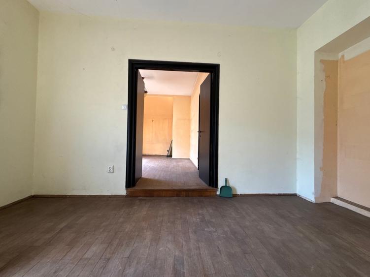 De inchiriat - Vila interbelica 330mp utili + Garaj - Tokio - Capitale