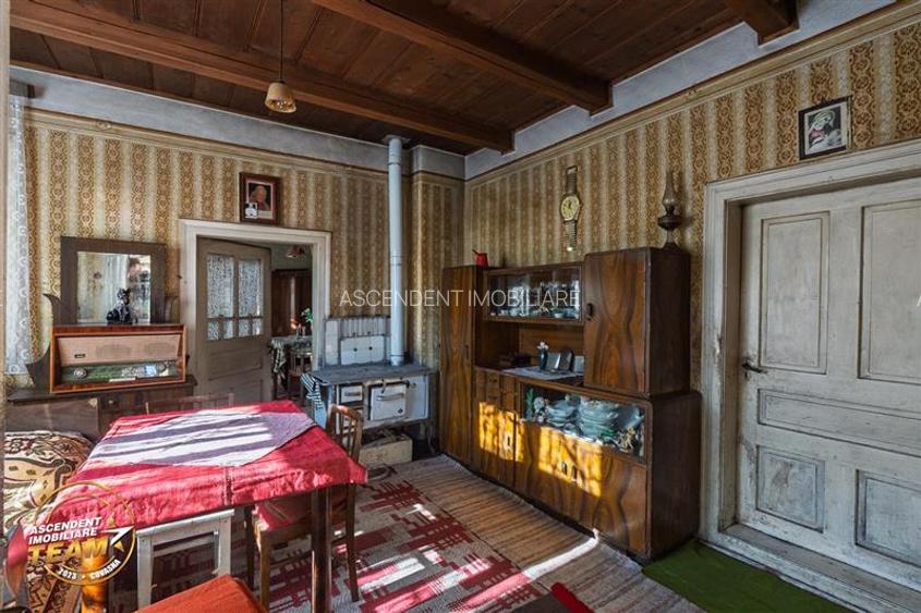 FILM! Casa si anexe, pe domeniu de 6.221mp,  livada pomi fructiferi, Lemnia, Cov - 14