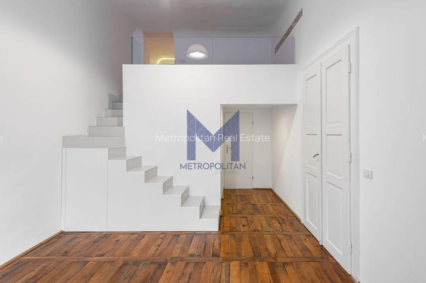 Apartament-galerie la kilometrul zero | 2 camere + mezanin, 2 băi - 8
