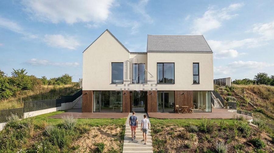 Casa moderna NZEB/teren 413 mp/ zona Maramuresului.