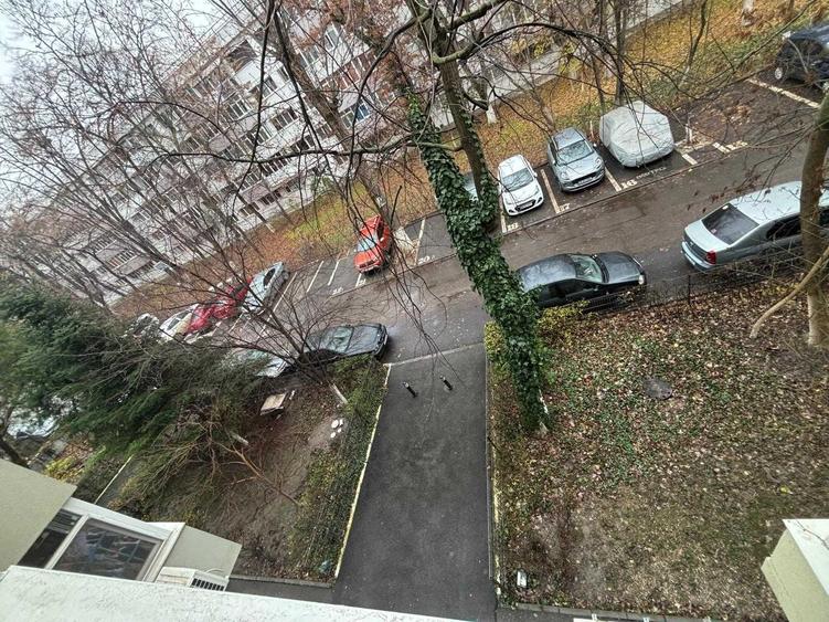 Apartament cu 2 camere de inchiriat Drumul Taberei-Metrou Tudor Vladimirescu