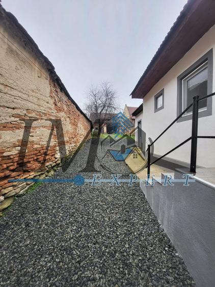 CASA DE VANZARE IN RAHAU