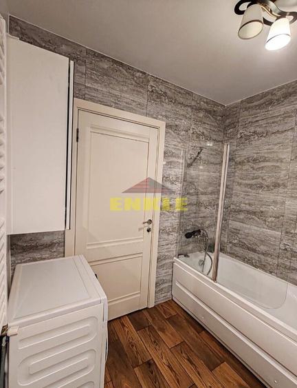 De vânzare apartament cu 2 camere+loc de parcare, BLOC NOU