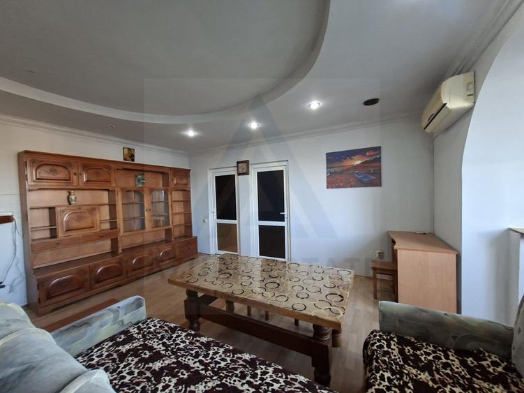 Apartament spatios 3 camere 72 mp utili etaj 2 cu balcon in Terezian